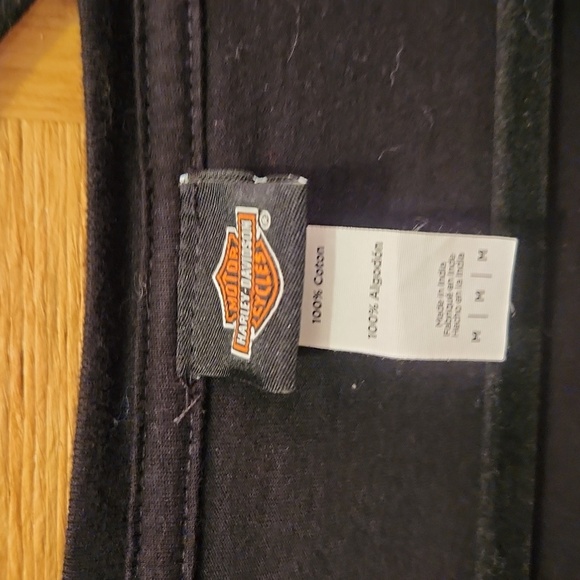 EUC! Harley Davidson tshirt - Picture 6 of 6